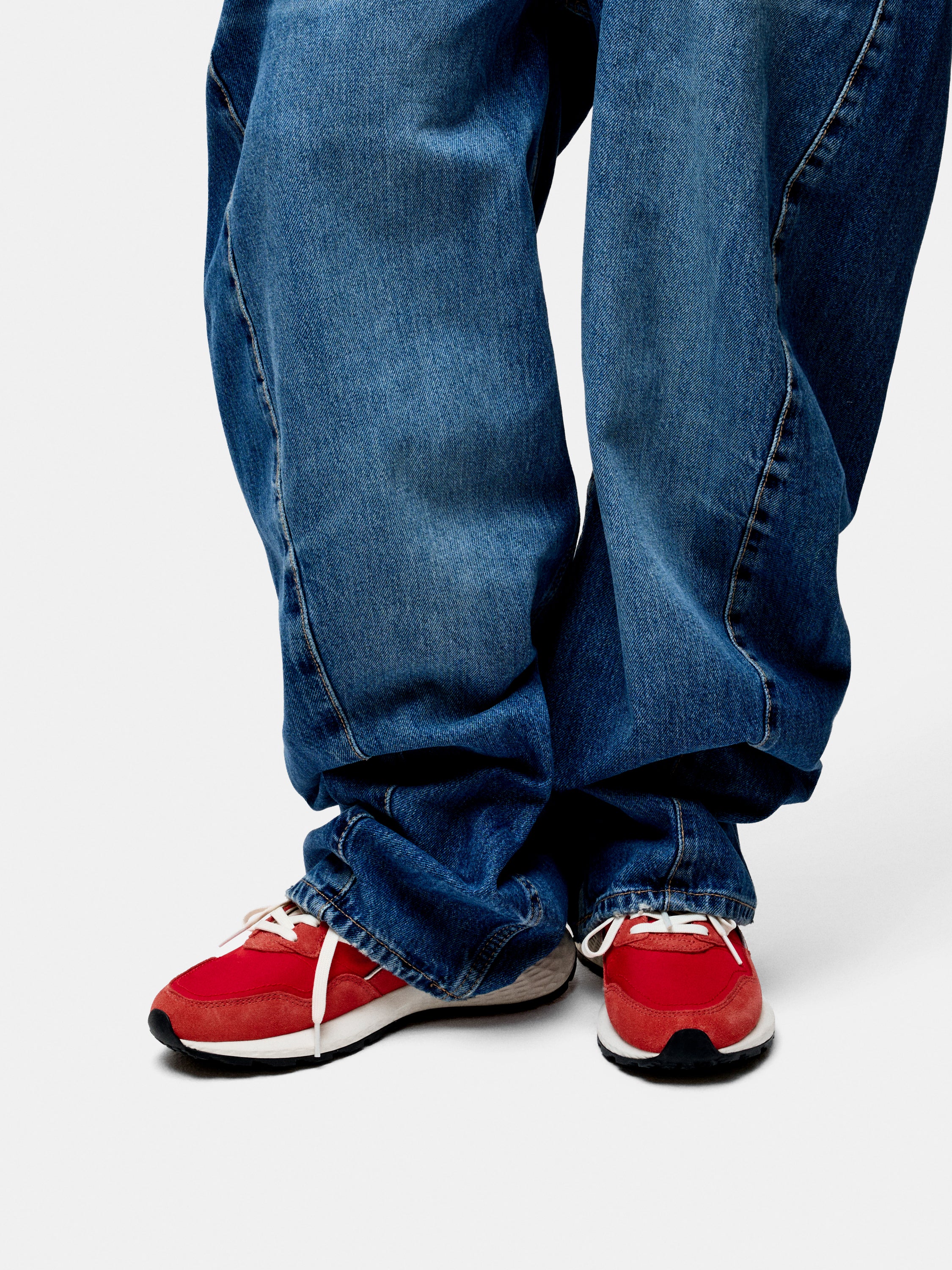 City MKII Bold Red