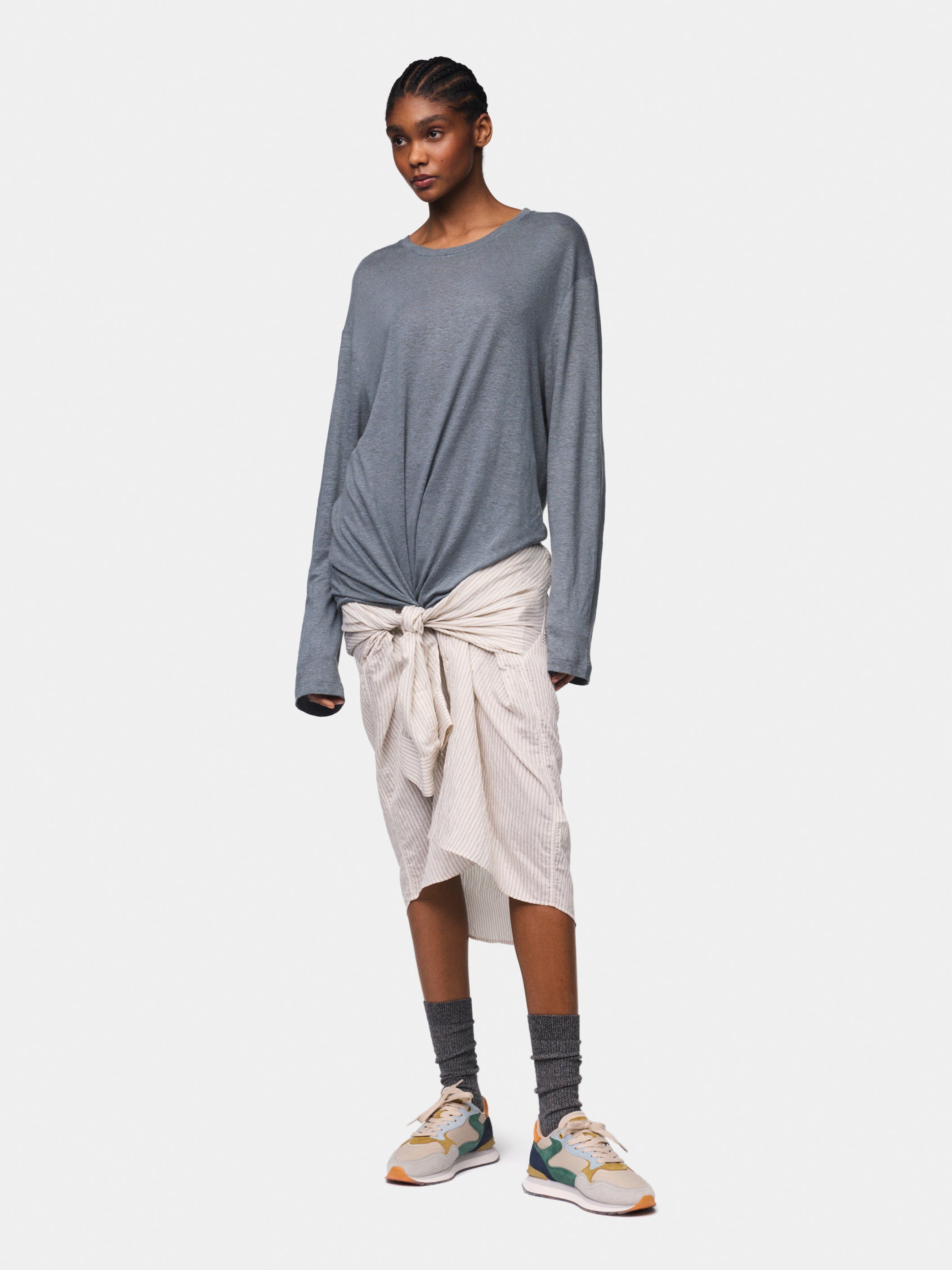 CITY SINGAPORE WOMAN