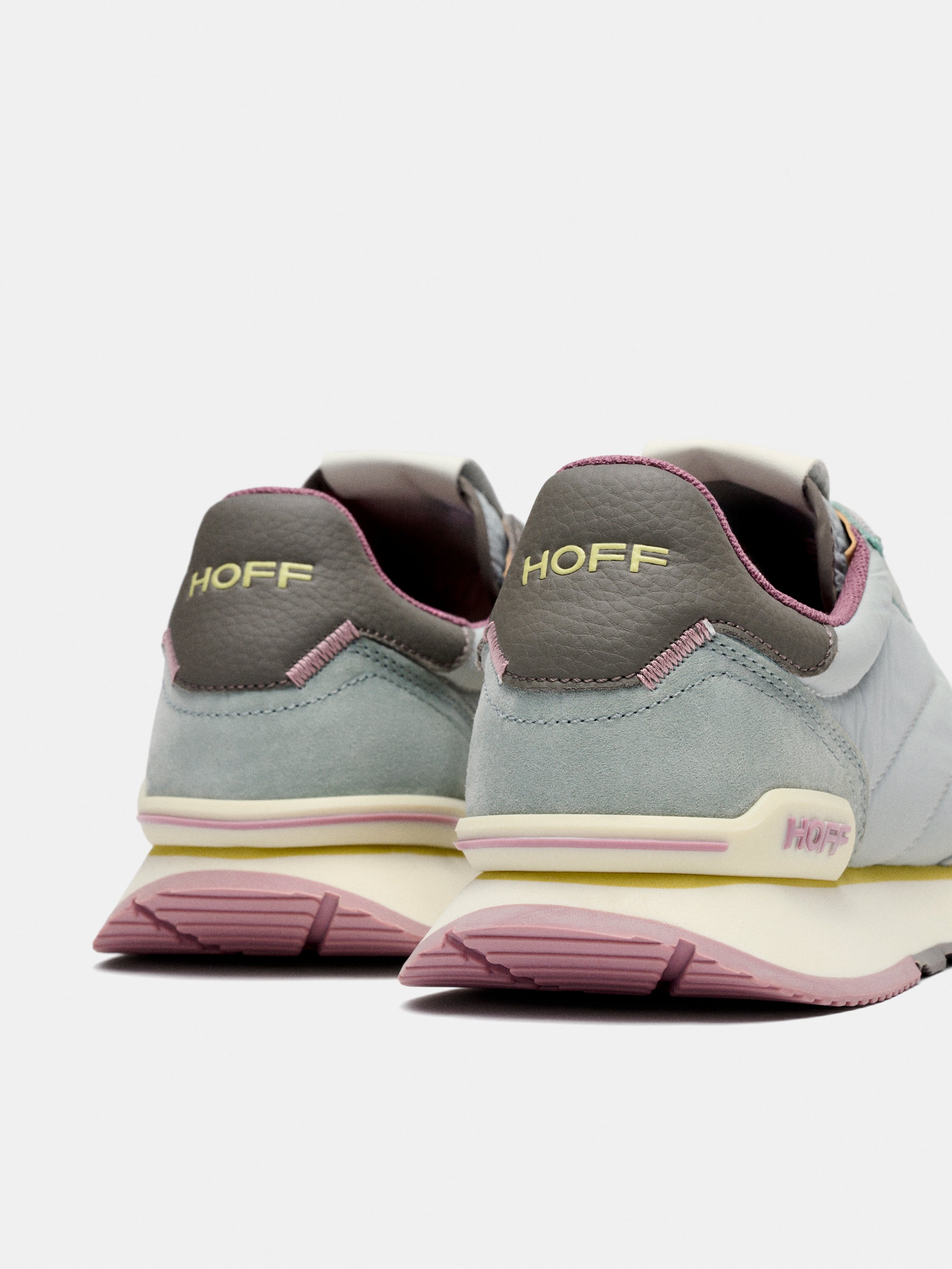 TRACK & FIELD LIGHT BLUE