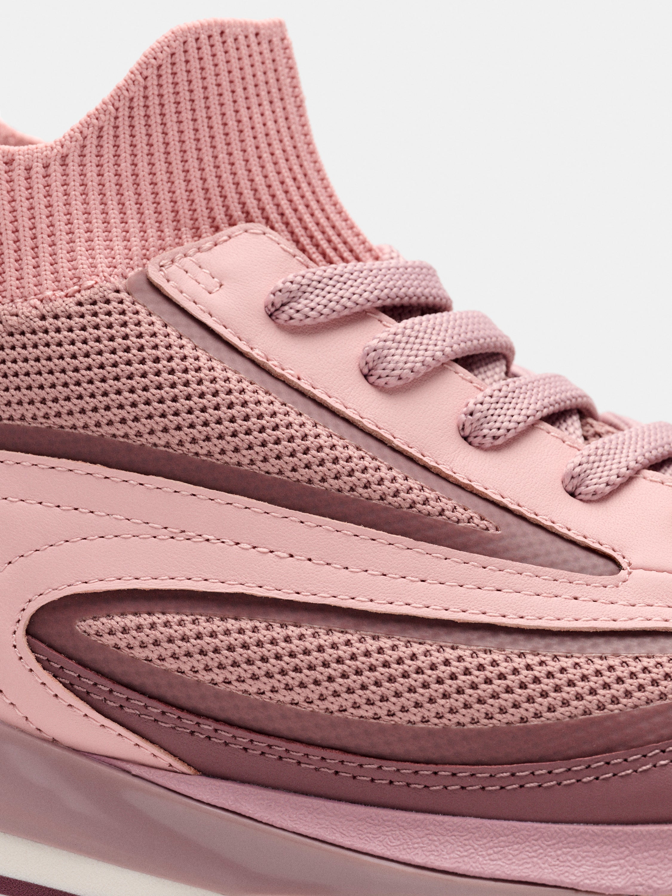 SEVEN FLYKNIT RUNNER NUDE