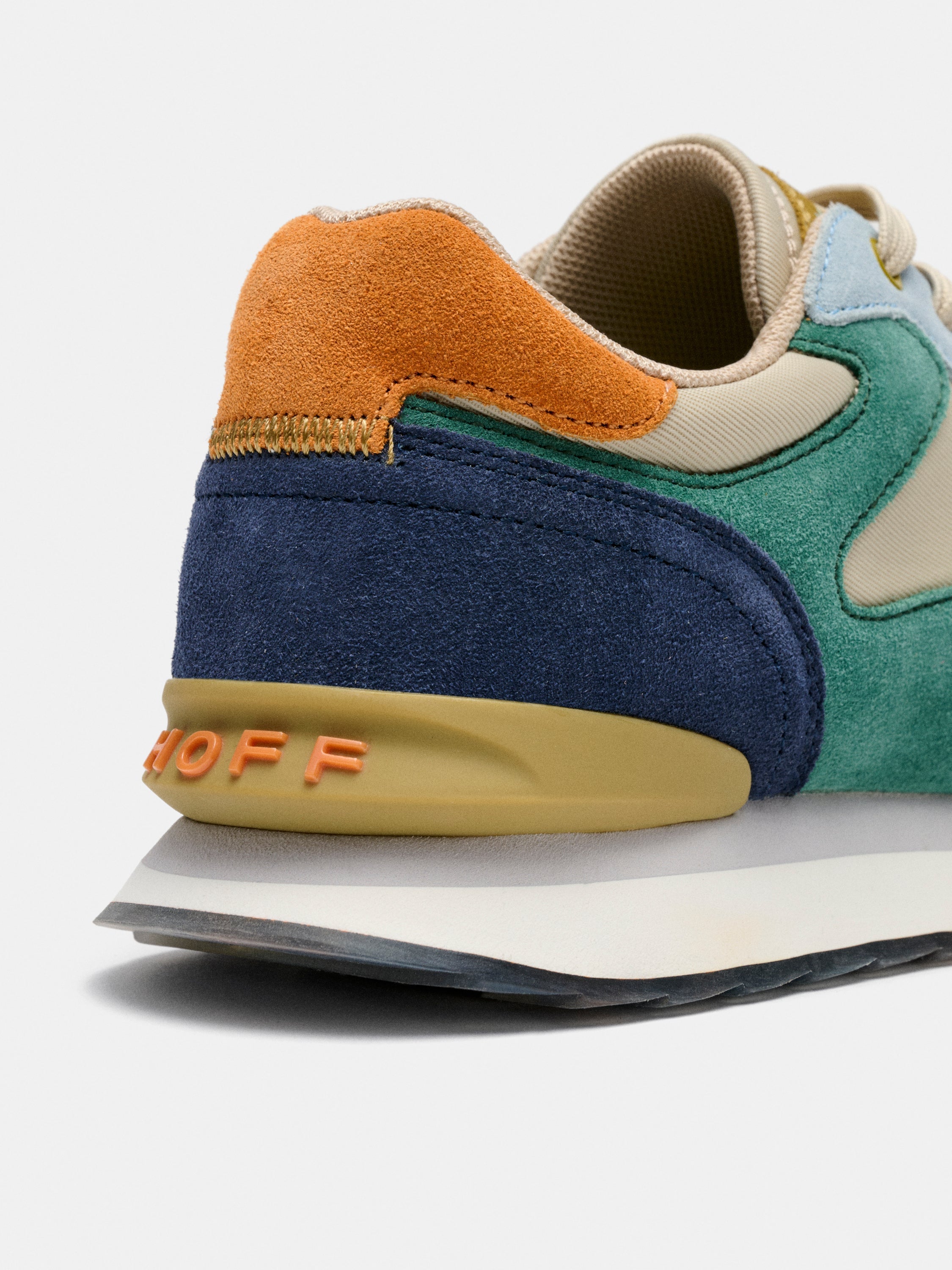 CITY SINGAPORE WOMAN