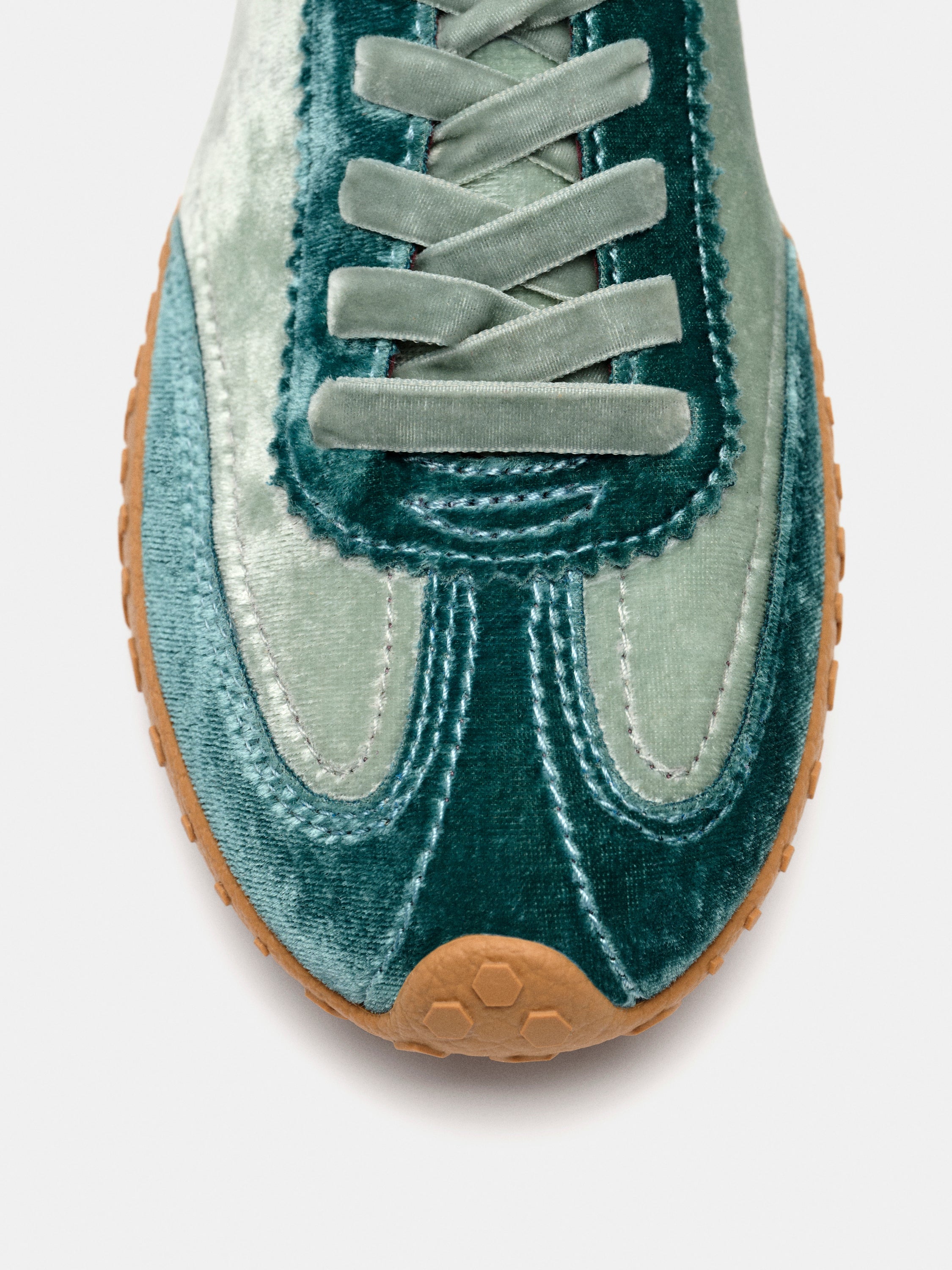 Bridge Velvet Aquamarine