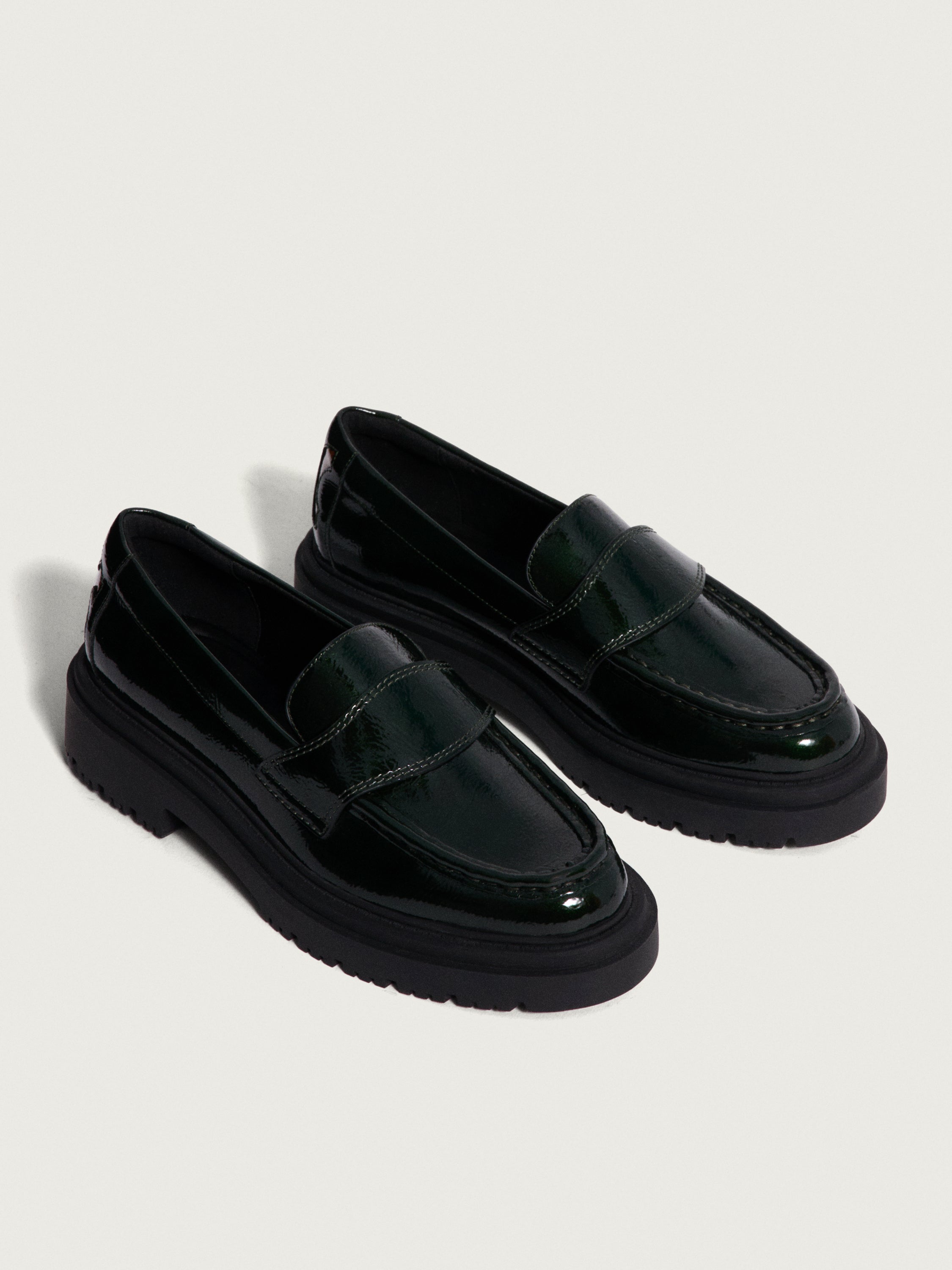 SCHOOL KHAKI LOAFER