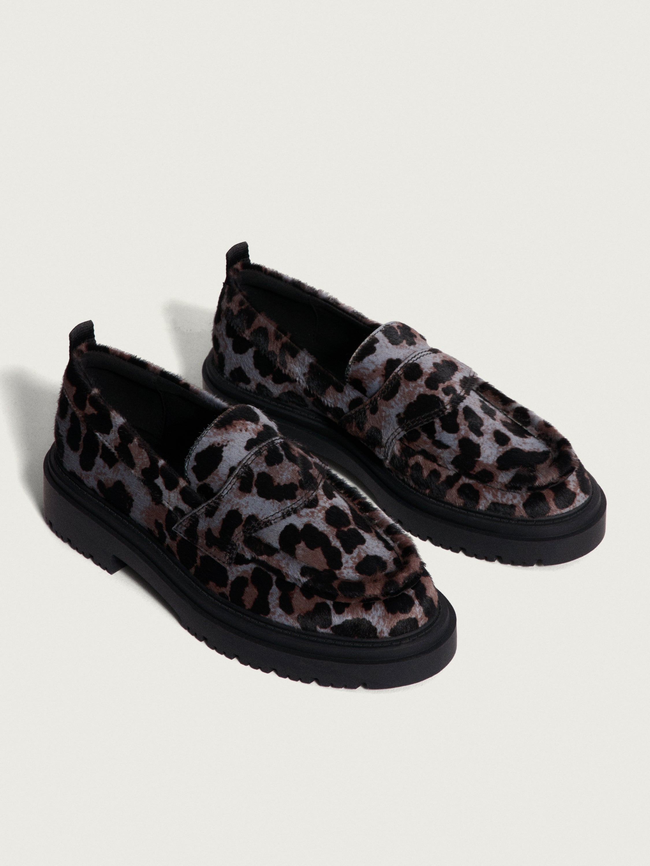 SCHOOL ANIMAL PRINT GREY LOAFER