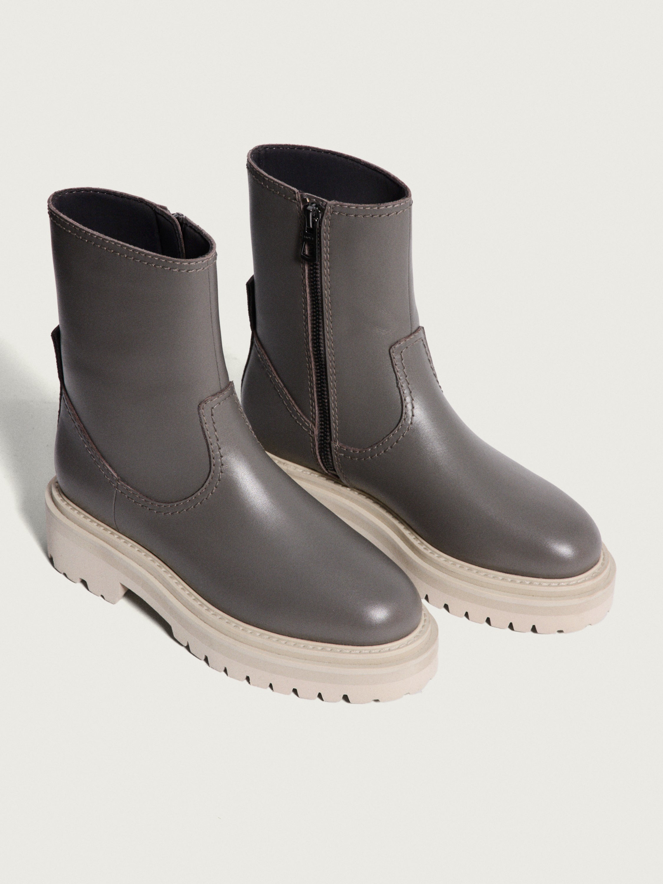 OFFICE GRAY LEATHER BOOT