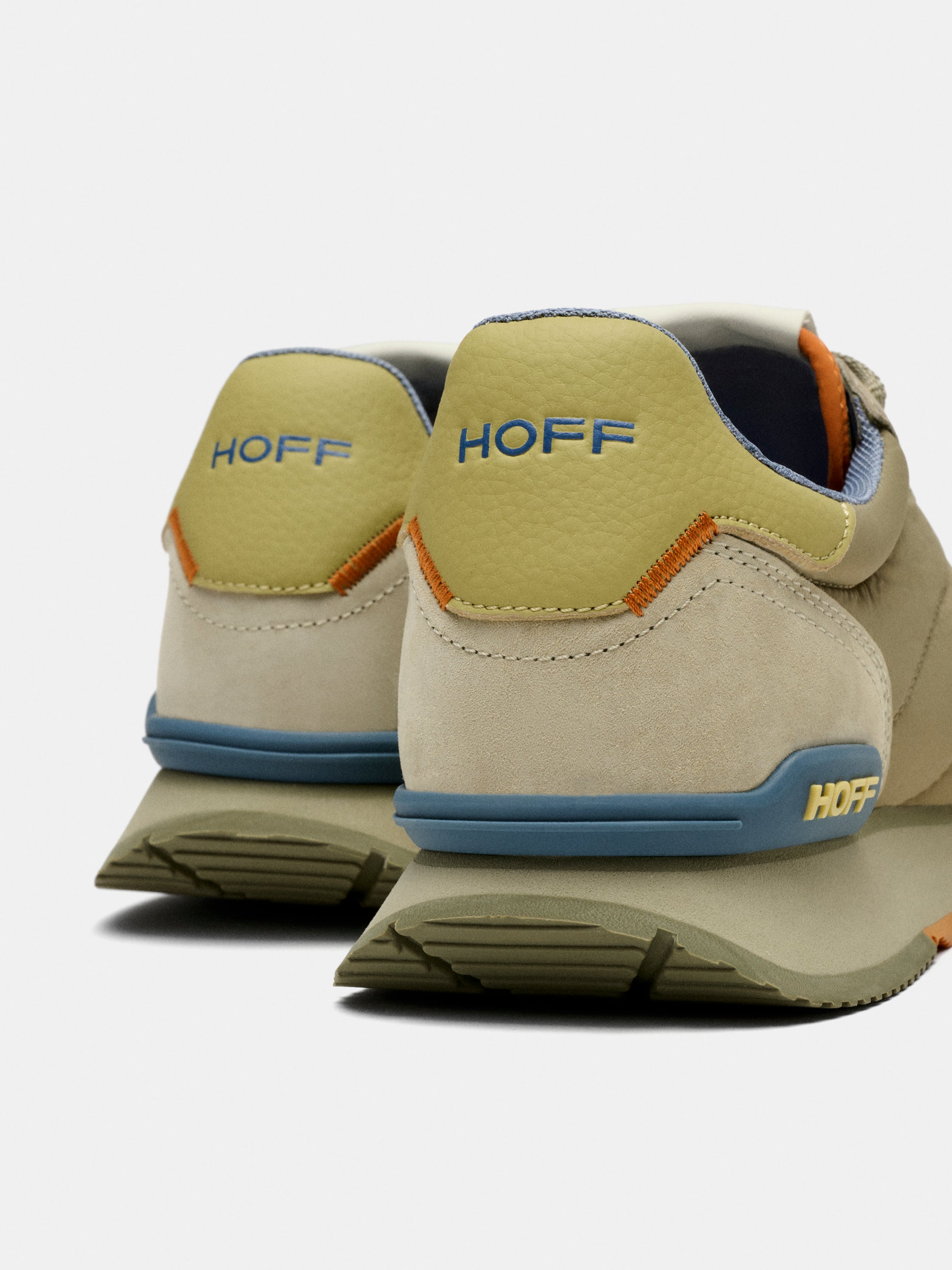 TRACK & FIELD KHAKI MAN