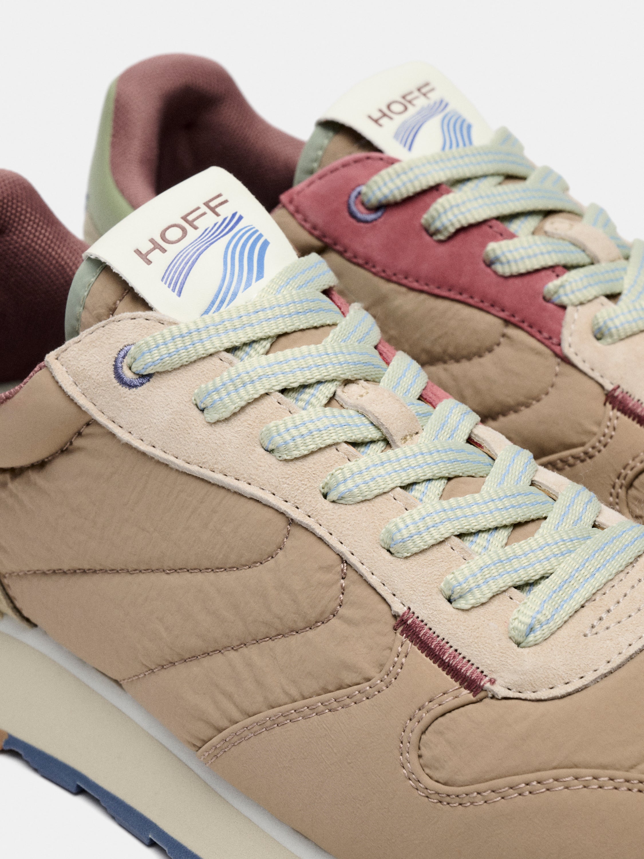 Track & Field Taupe Man