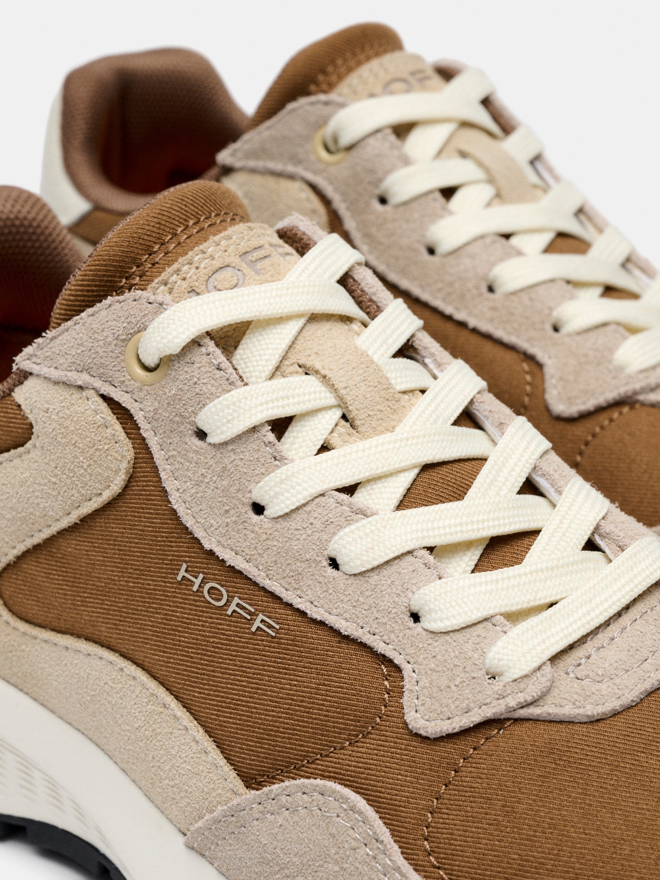 City MKII Beige Woman
