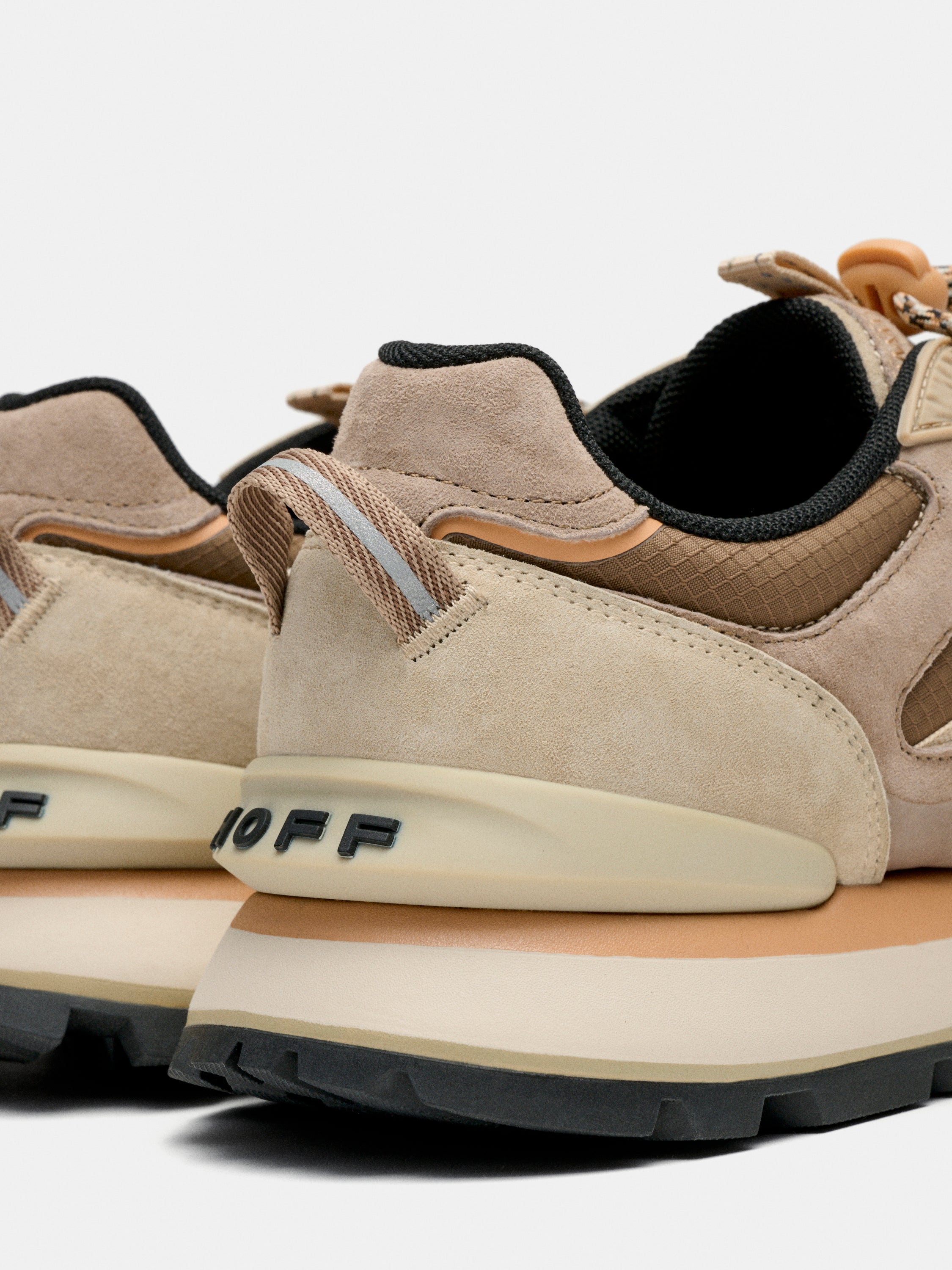 City Off Road Beige Man