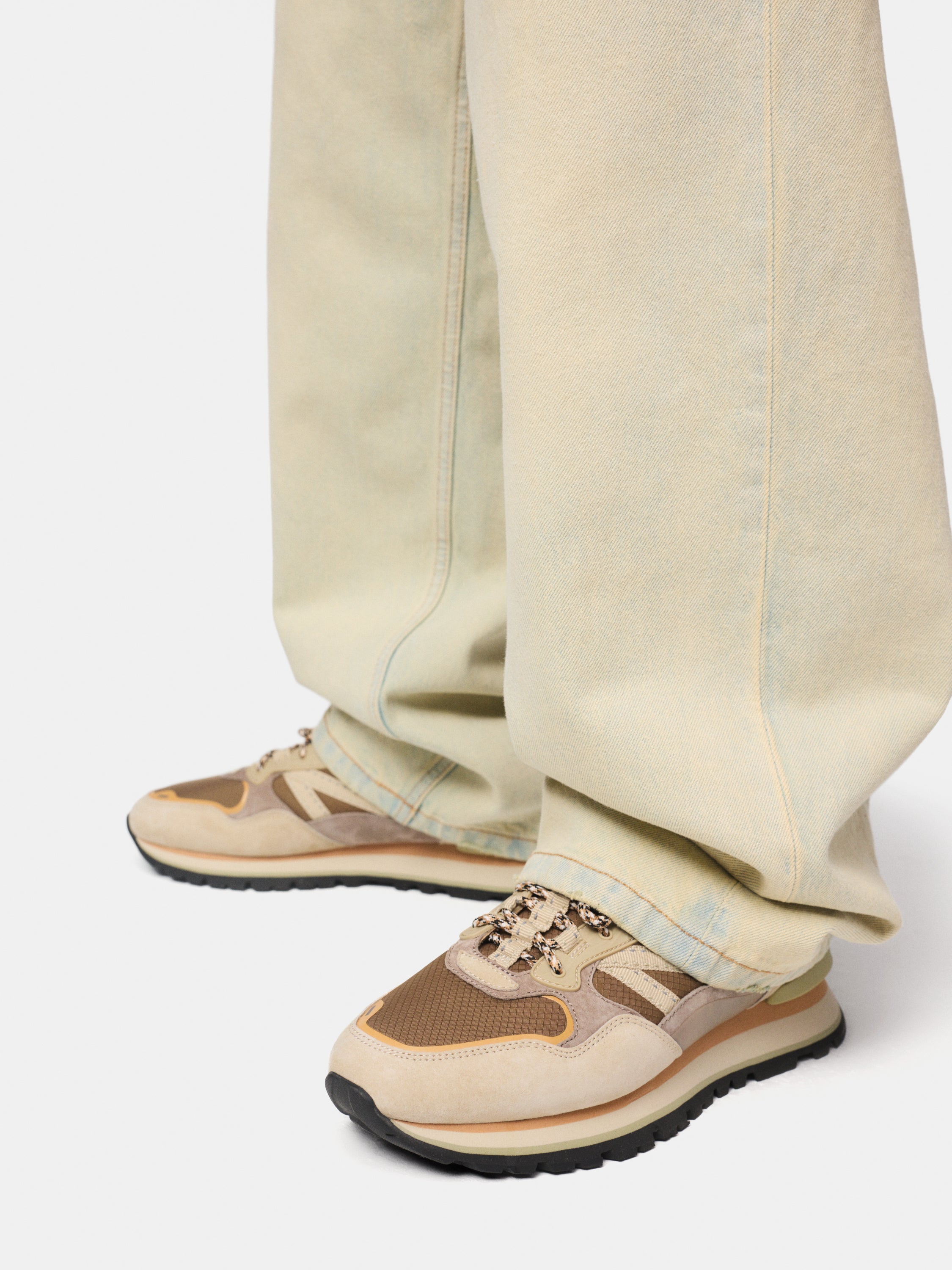 City Off Road Beige Man