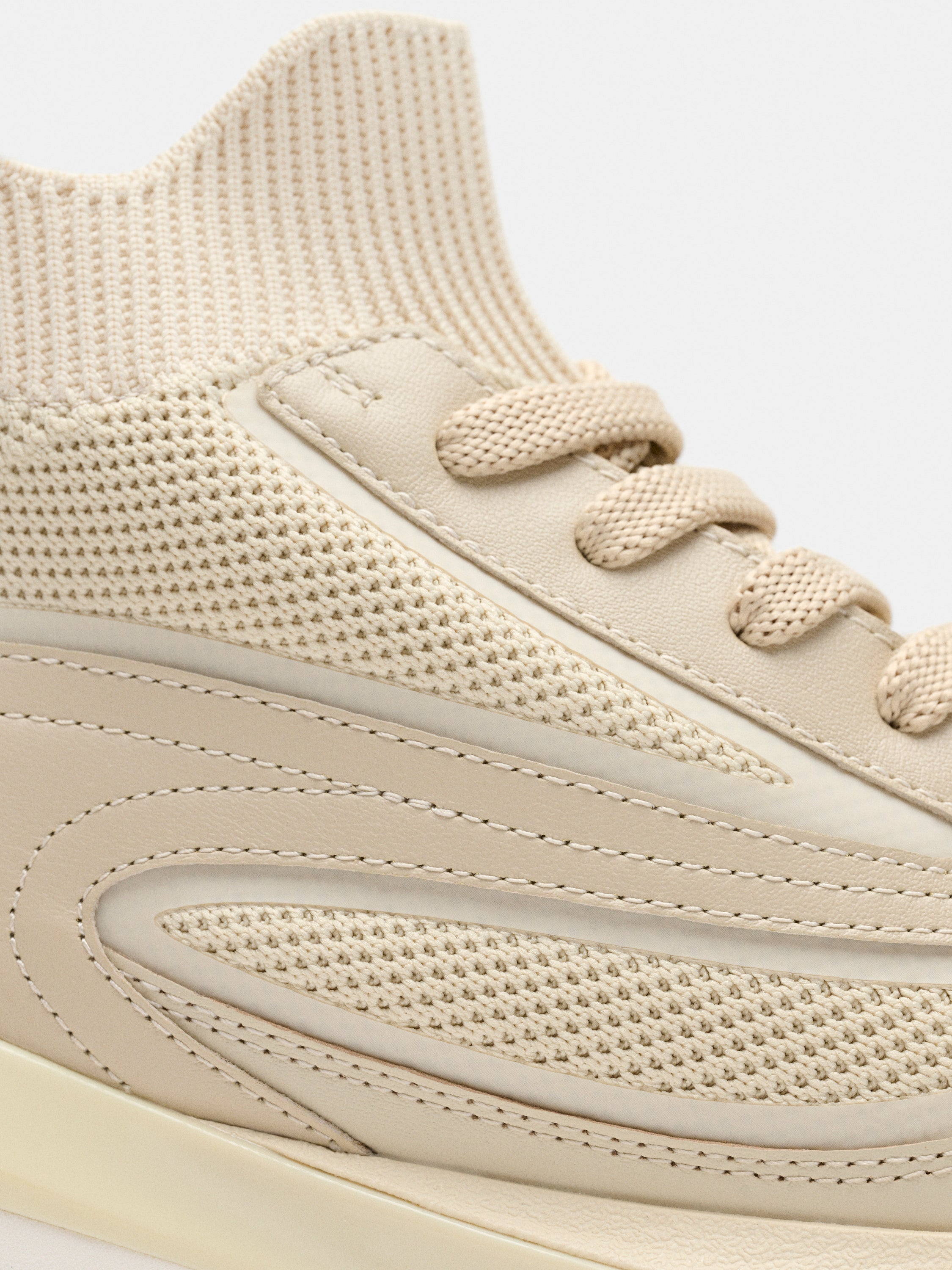 SEVEN FLYKNIT RUNNER BEIGE