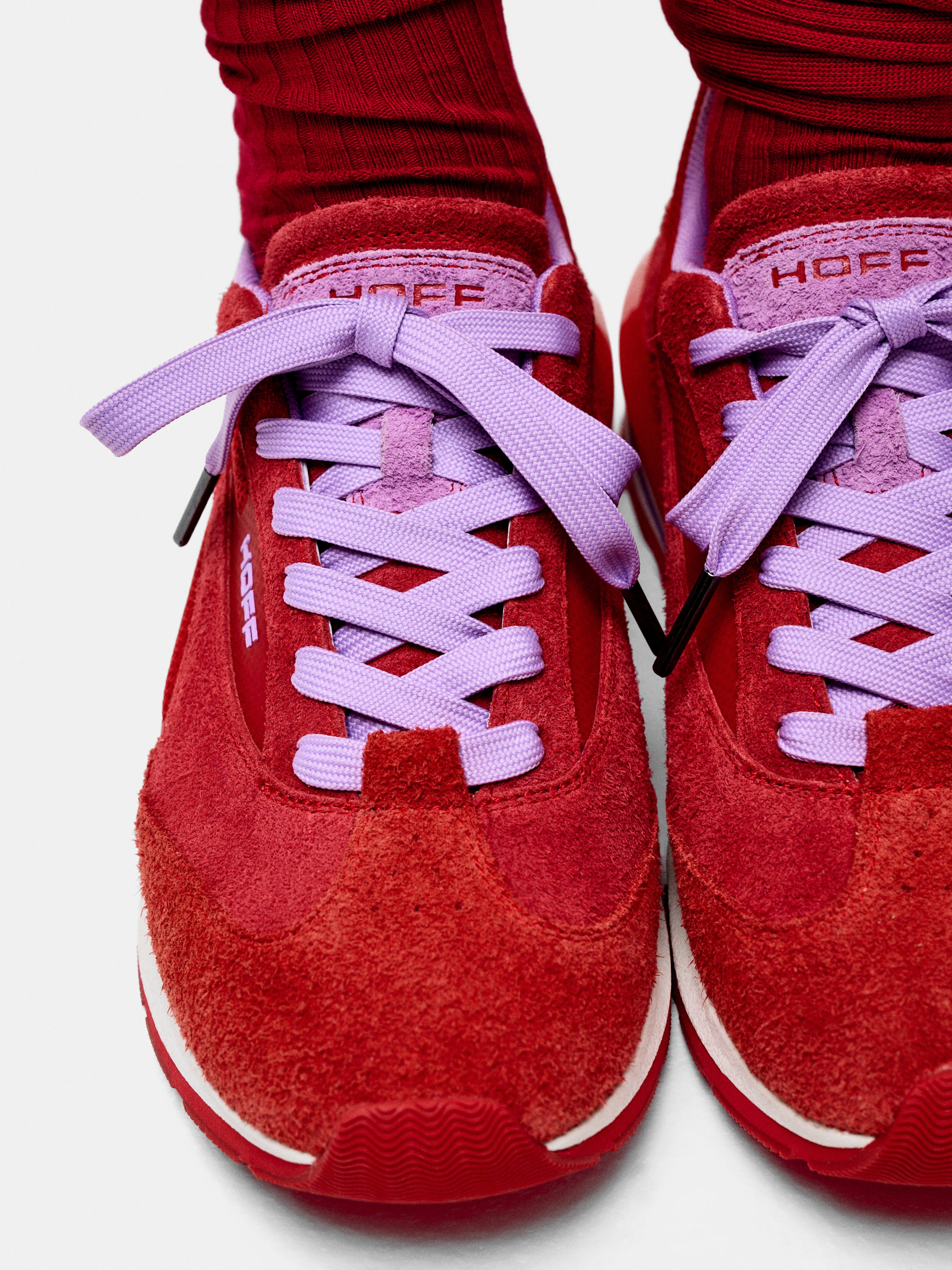 Seven Runner Scarlet