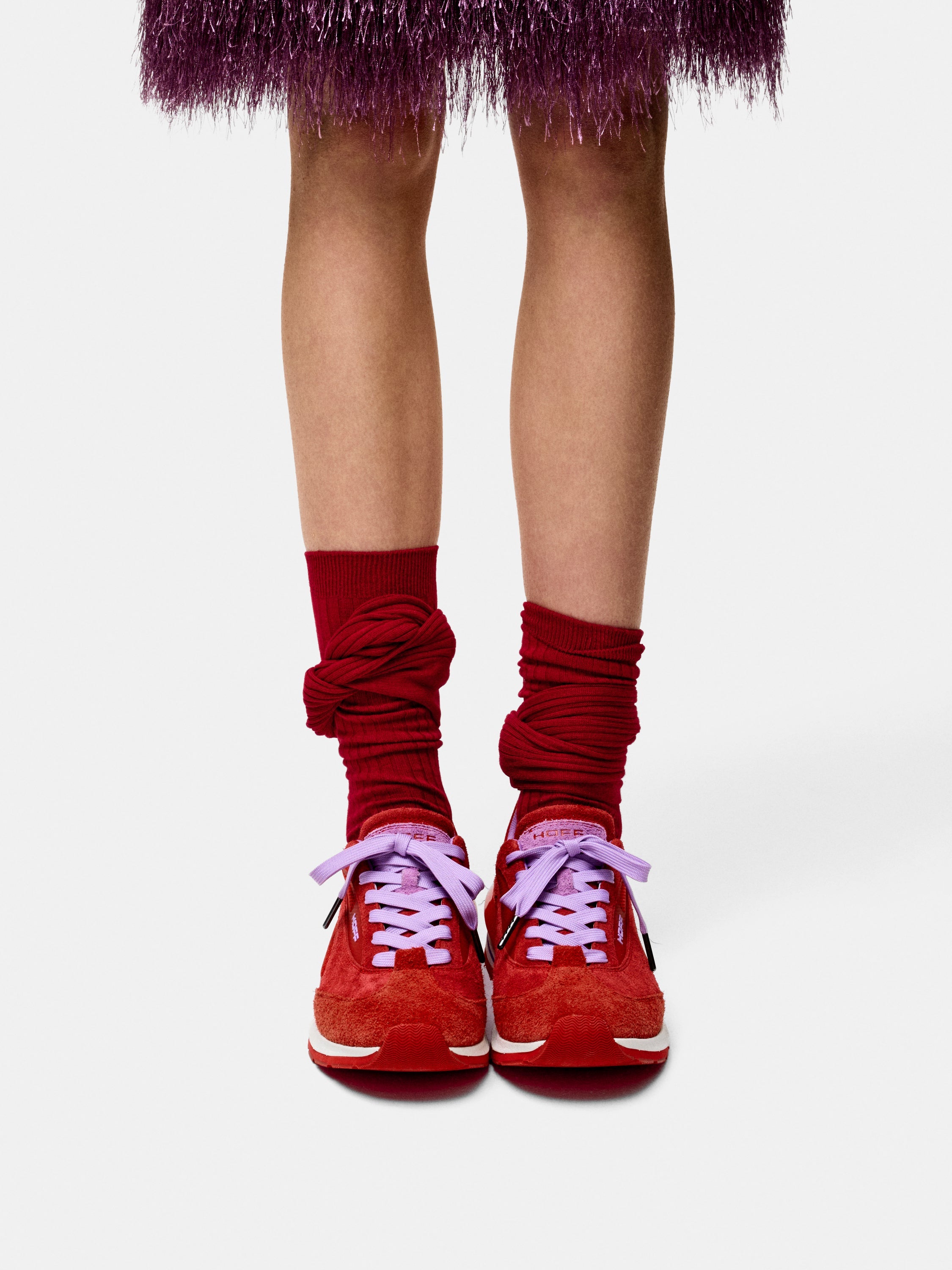 SEVEN RUNNER SCARLET
