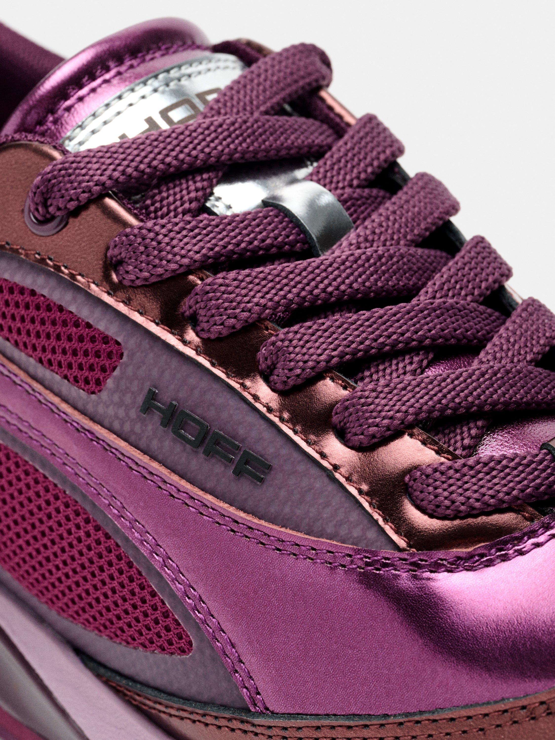 Seven Runner Metallic Amethyst