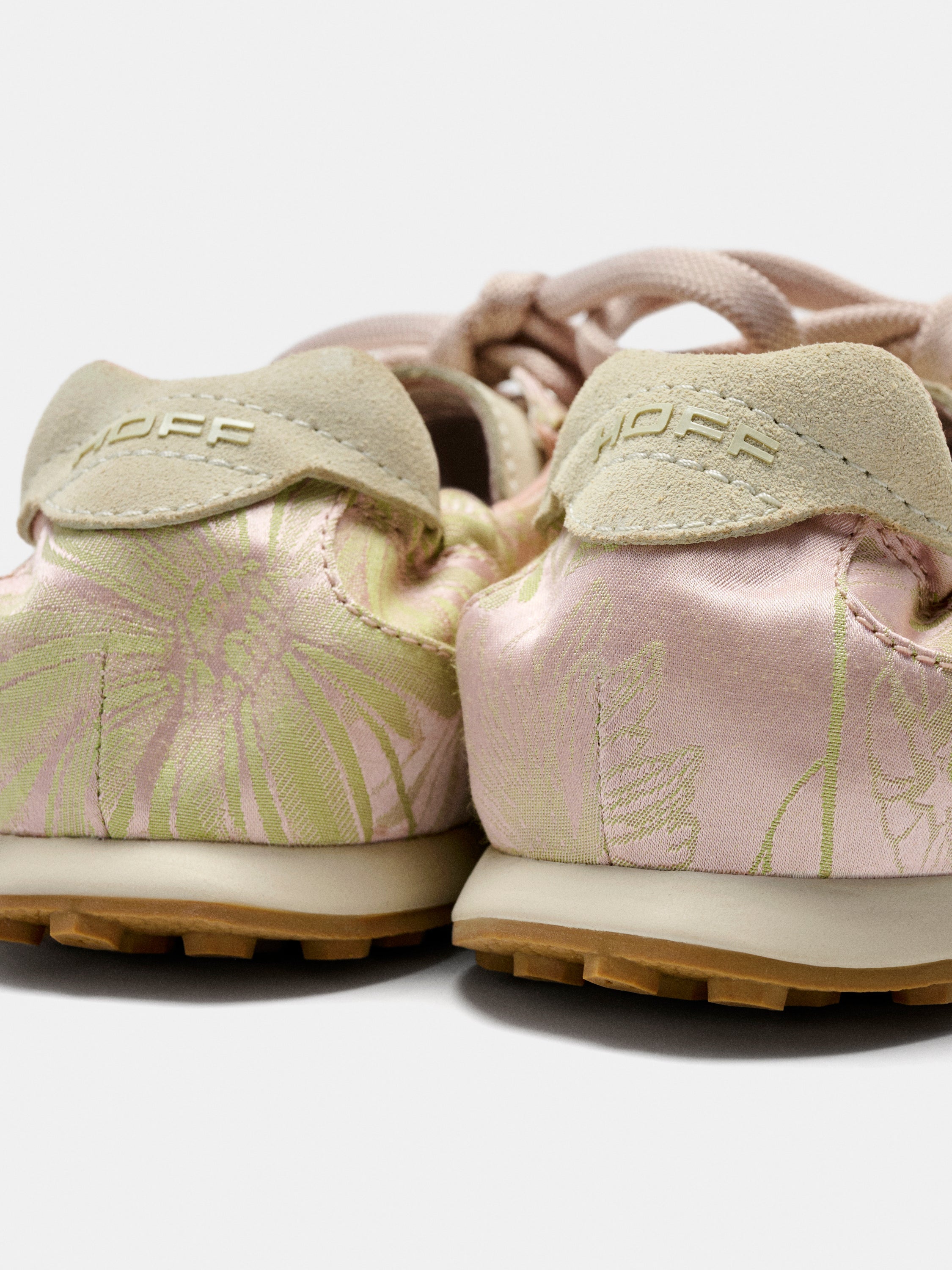 Bridge Jacquard Rose