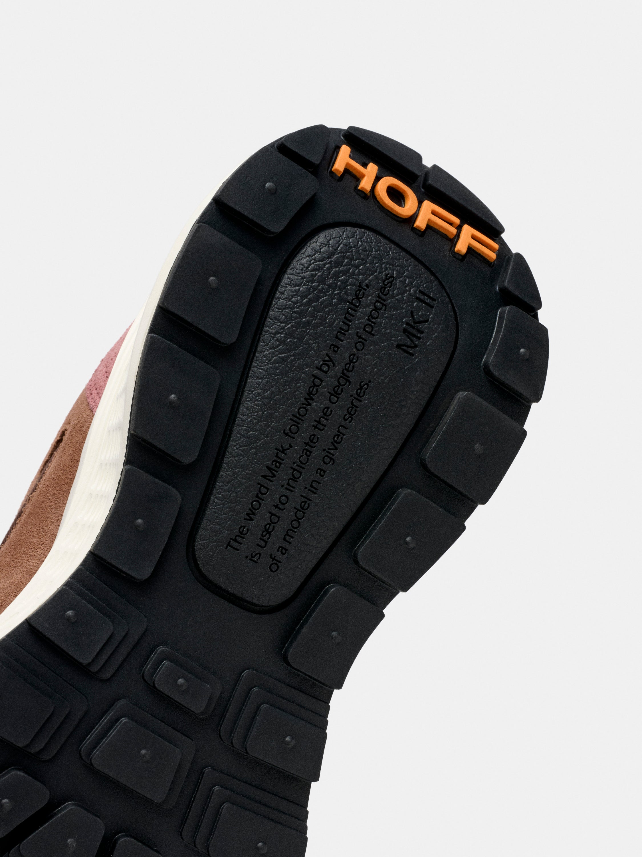 CITY MKII BURGUNDY WOMAN