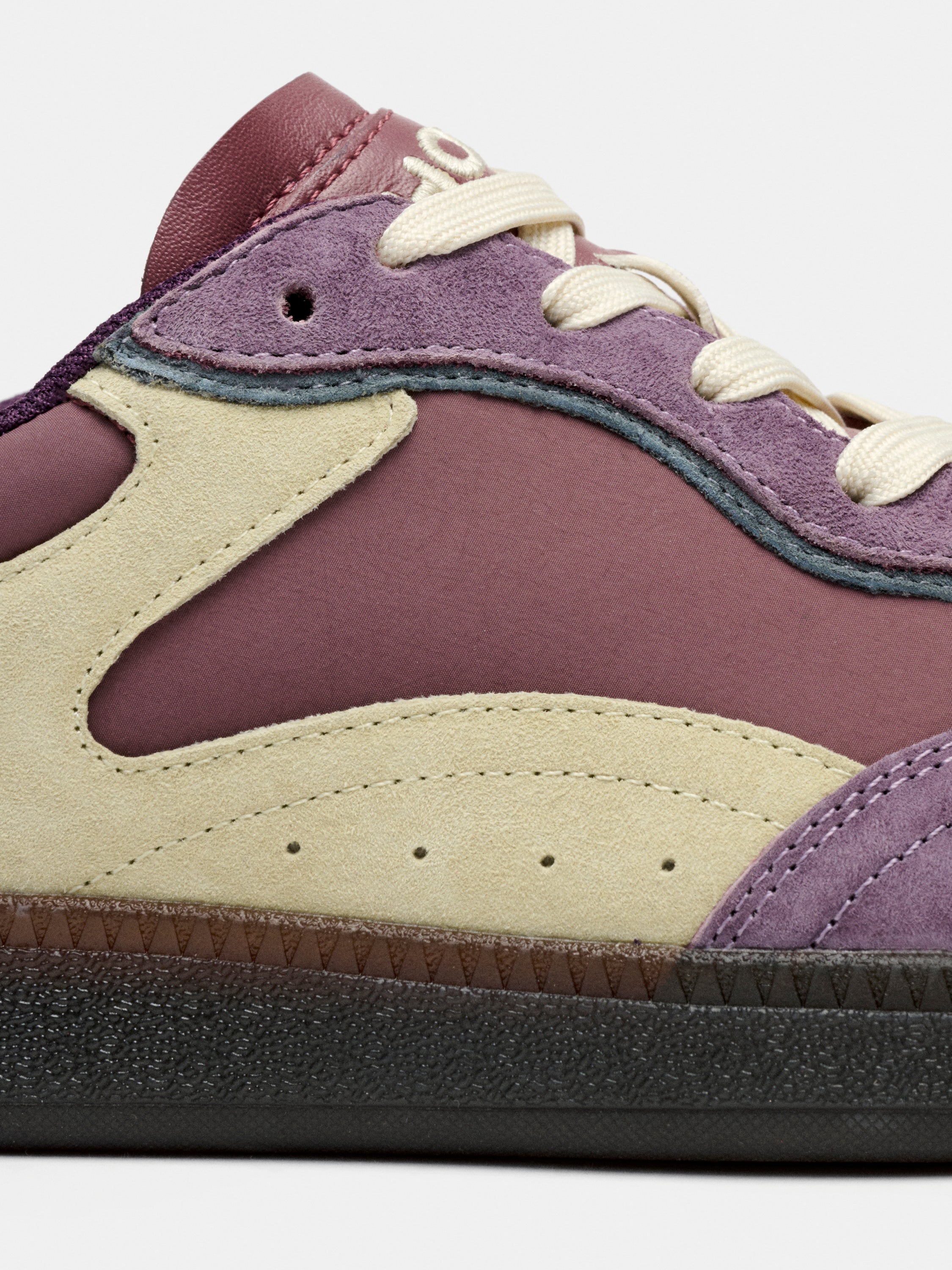 PARK AUBERGINE WOMAN